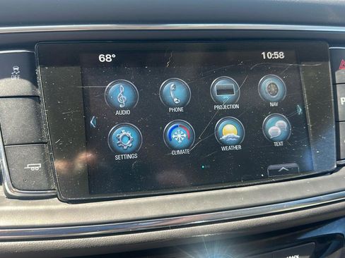 Used 2018 Buick Enclave Premium w/ Experience Buick Package image 17