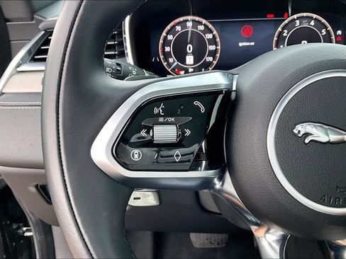 Used 2026 Jaguar F-PACE R-Dynamic S AWD/4WD image 19