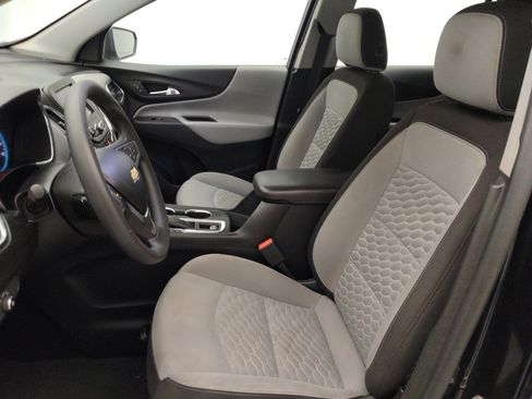 Used 2020 Chevrolet Equinox LS AWD/4WD image 17