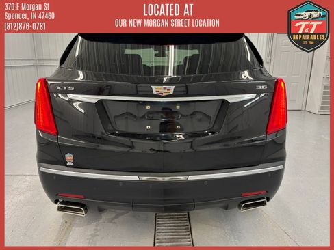 Used 2017 Cadillac XT5 Premium Luxury w/ LPO, Wheel Lock Package FWD image 5