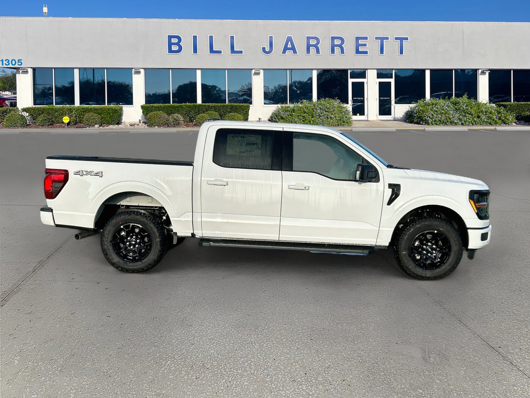 New 2026 Ford F150 XLT w/ Equipment Group 302A MID AWD/4WD image 3