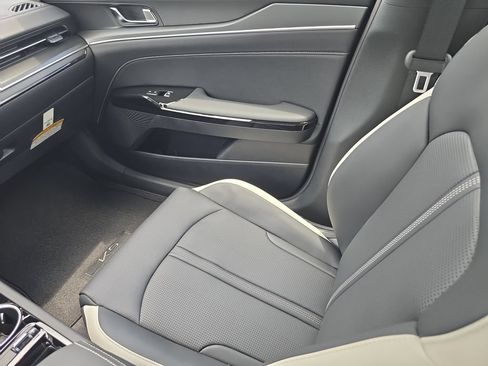 New 2026 Kia K5 GT-Line FWD image 15