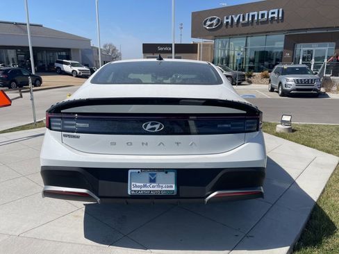 New 2026 Hyundai Sonata SE FWD image 4