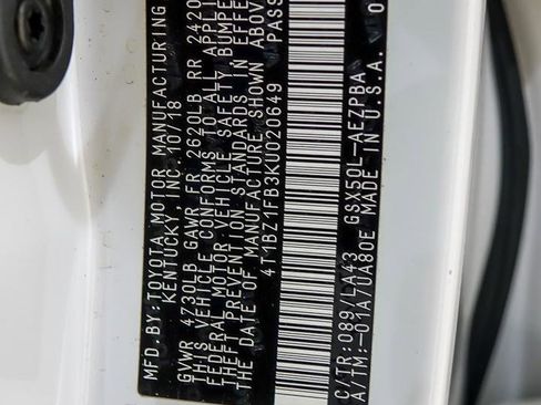 Used 2019 Toyota Avalon Limited image 30