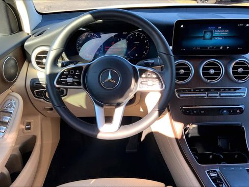 Used 2022 Mercedes-Benz GLC 300 4MATIC image 6