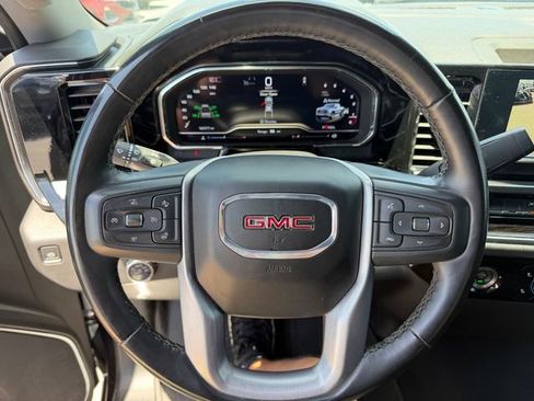 Used 2024 GMC Sierra 1500 Elevation AWD/4WD image 18