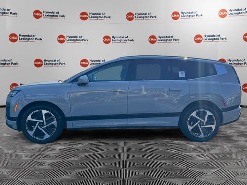 New 2026 Hyundai Ioniq 9 Calligraphy AWD/4WD image 4