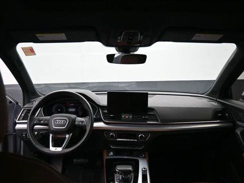 Used 2024 Audi Q5 2.0T Prestige w/ Prestige Package AWD/4WD image 29