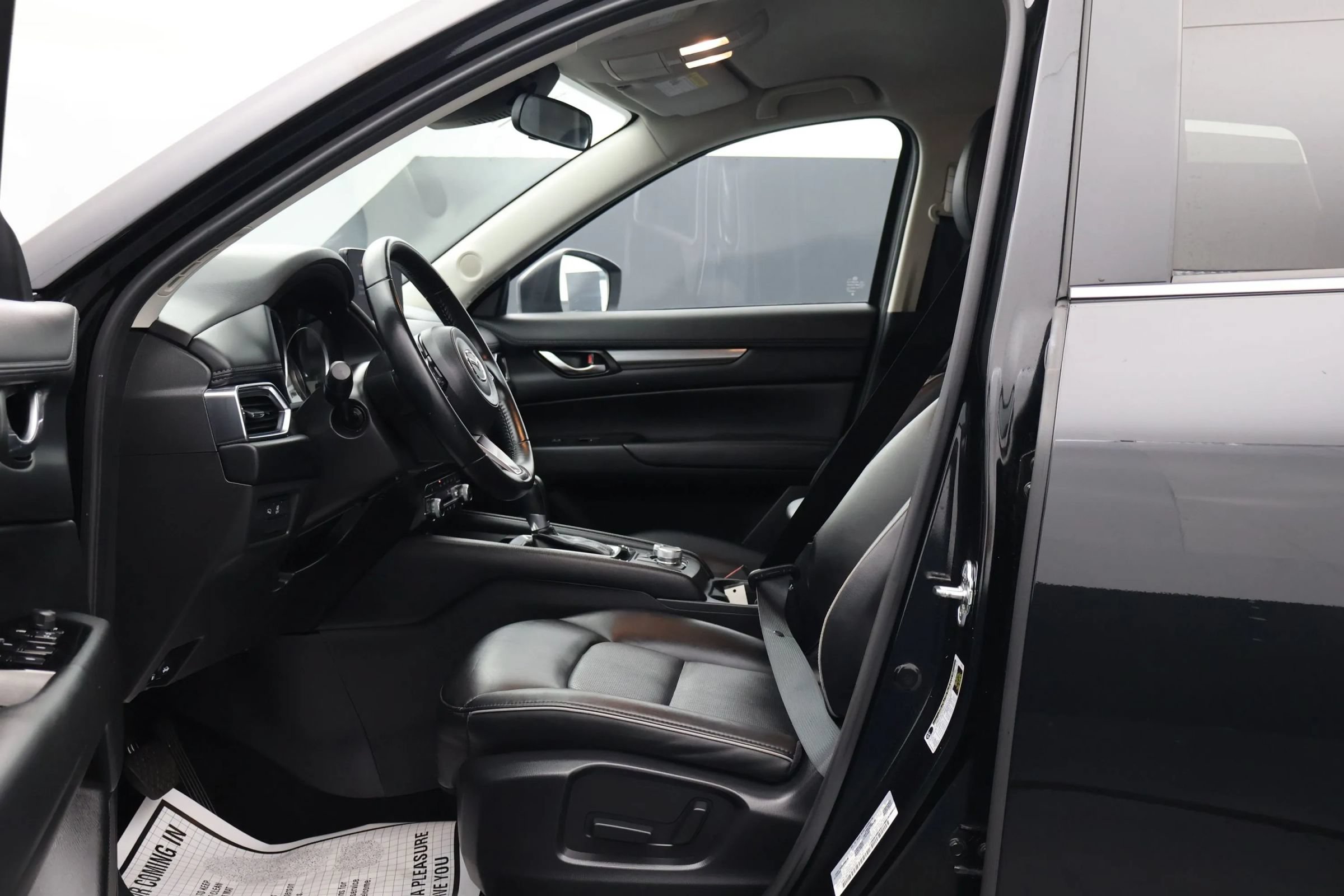 Used 2025 MAZDA CX-5 AWD 2.5 S w/ Select Package image 14