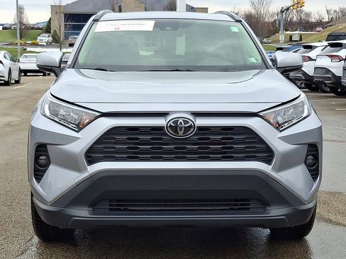 Certified 2020 Toyota RAV4 XLE Premium image 2