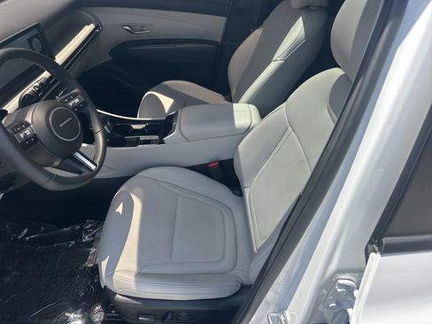 Certified 2025 Hyundai Tucson SEL FWD image 22