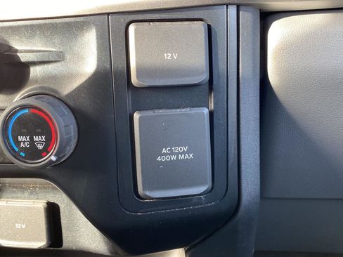 Used 2024 Ford F250 XLT AWD/4WD image 50