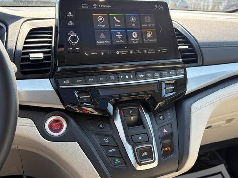 Used 2025 Honda Odyssey EX-L image 10