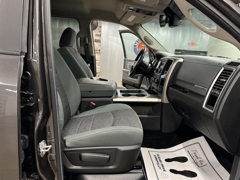 Used 2018 RAM 2500 Big Horn AWD/4WD image 34