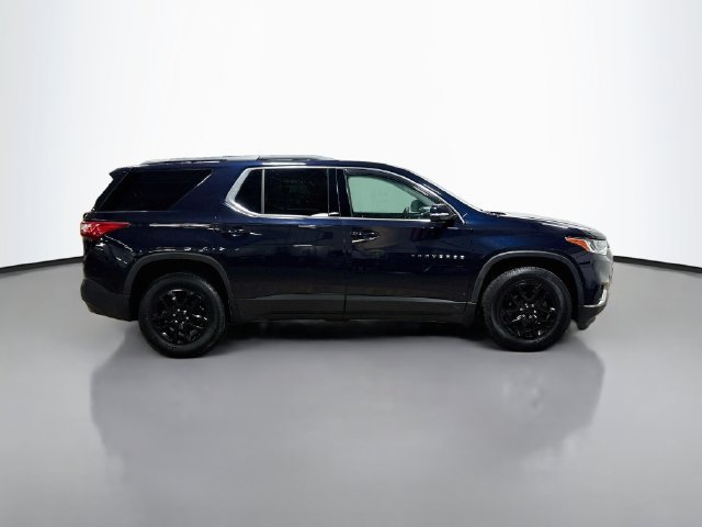 Used 2020 Chevrolet Traverse LT w/ Driver Confidence II Package AWD/4WD image 6
