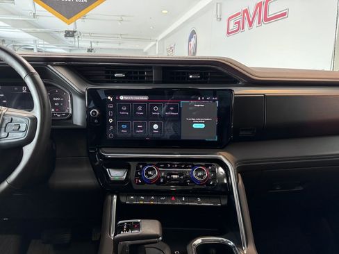 Certified 2025 GMC Sierra 1500 Denali w/ Denali Reserve Package image 17