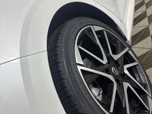 Used 2025 Nissan Sentra SR FWD image 30