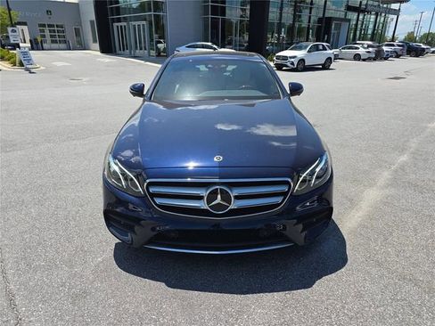 Used 2020 Mercedes-Benz E 350 4MATIC Sedan image 9
