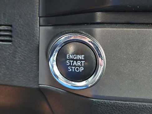 Certified 2019 Toyota Tacoma TRD Sport RWD image 21