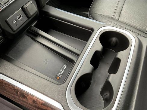 Used 2020 GMC Sierra 2500 Denali w/ Denali Ultimate Package image 15