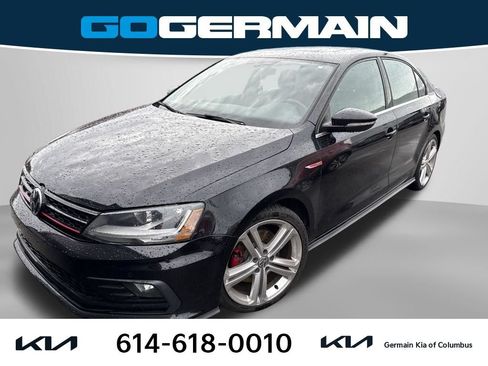 Used 2017 Volkswagen Jetta GLI FWD image 1