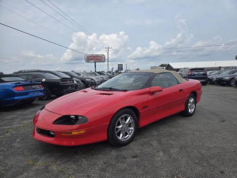 Used 1996 Chevrolet Camaro Z28 RWD image 9