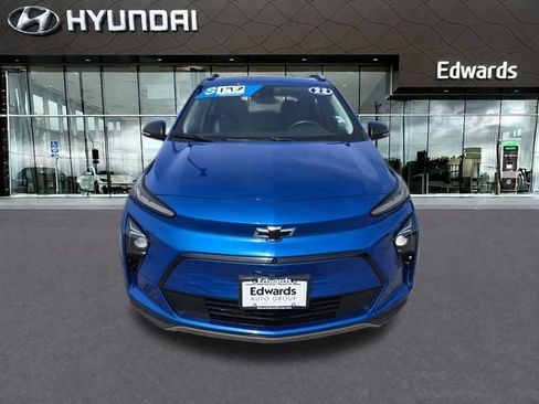 Used 2022 Chevrolet Bolt EUV Premier w/ Launch Edition FWD image 9