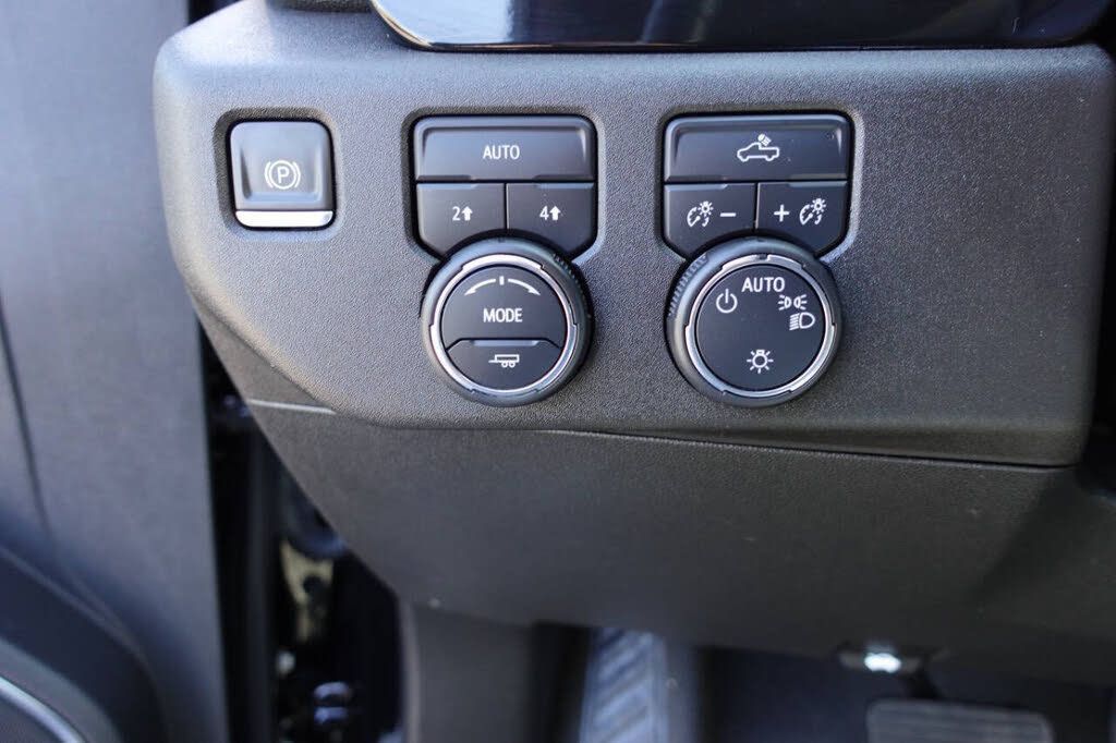 Used 2023 Chevrolet Silverado 1500 LT AWD/4WD image 52