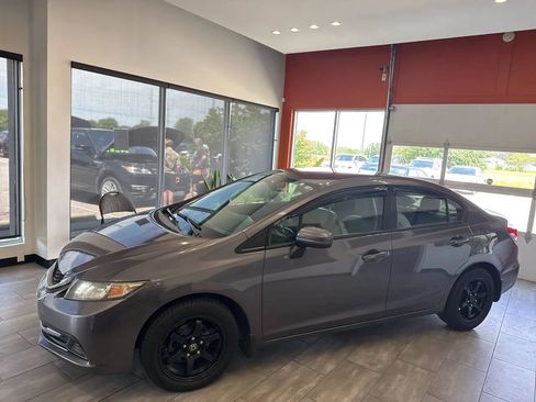 Used 2015 Honda Civic LX image 9