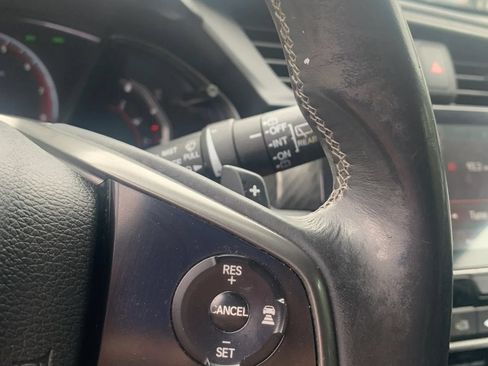 Used 2017 Honda Civic Sport Touring image 18