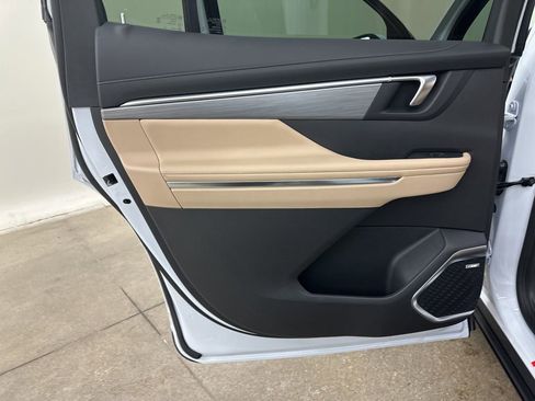 New 2026 Buick Enclave Preferred image 27