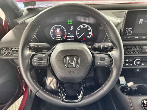 Used 2025 Honda HR-V Sport image 16