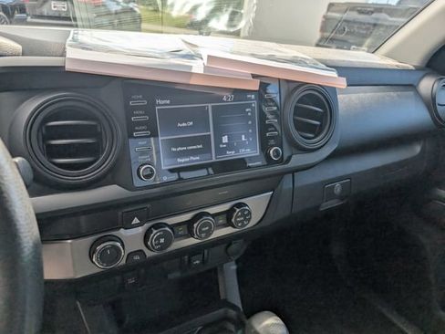 Used 2021 Toyota Tacoma SR AWD/4WD image 19