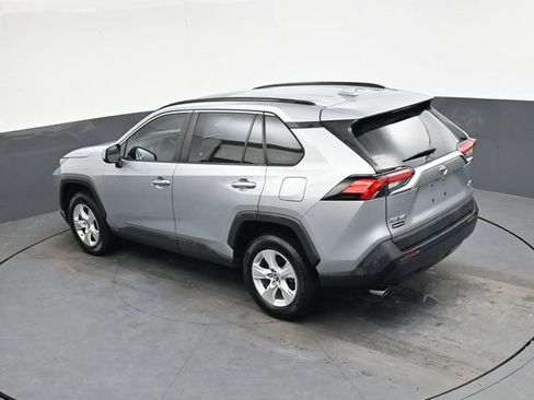 Used 2019 Toyota RAV4 XLE image 21