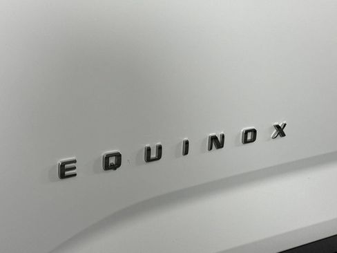Used 2025 Chevrolet Equinox LT AWD/4WD image 50