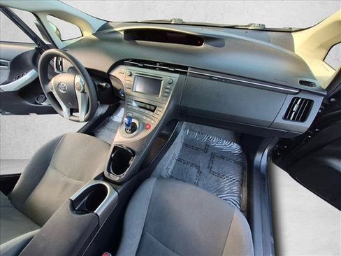 Used 2014 Toyota Prius Three FWD image 21