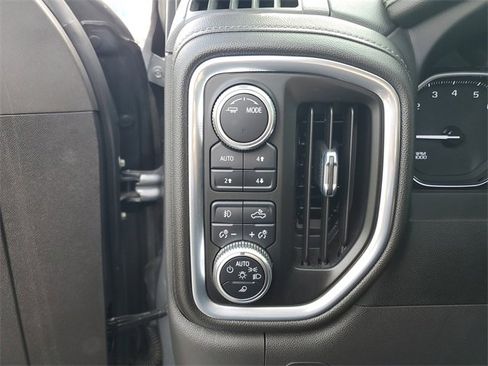 Used 2022 GMC Sierra 1500 SLT w/ SLT Premium Plus Package image 32