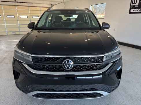 Used 2024 Volkswagen Taos S FWD image 2