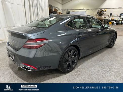 Used 2022 Genesis G70 3.3T RWD image 7