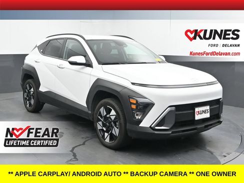 Used 2024 Hyundai Kona SEL AWD/4WD image 1