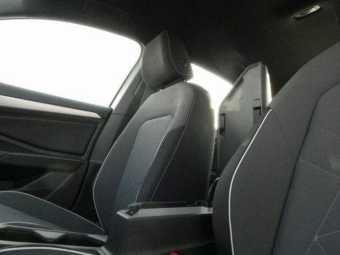 New 2025 Volkswagen Jetta Sport image 33