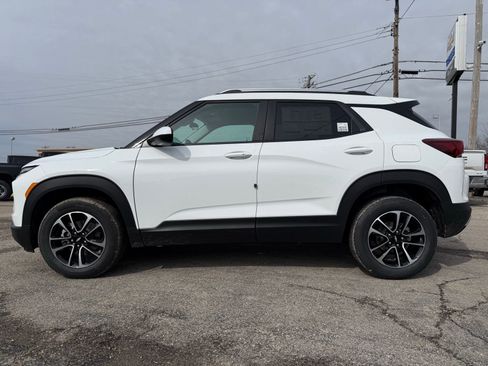 New 2026 Chevrolet TrailBlazer LT AWD/4WD image 5