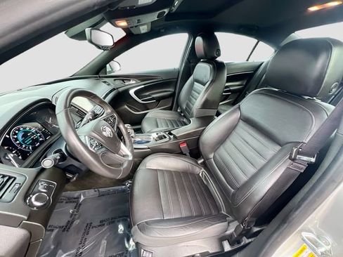 Used 2017 Buick Regal GS w/ Driver Confidence Package #2 image 21