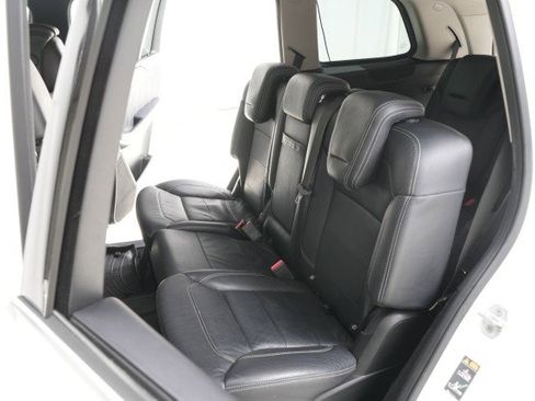 Used 2016 Mercedes-Benz GL 550 4MATIC image 64