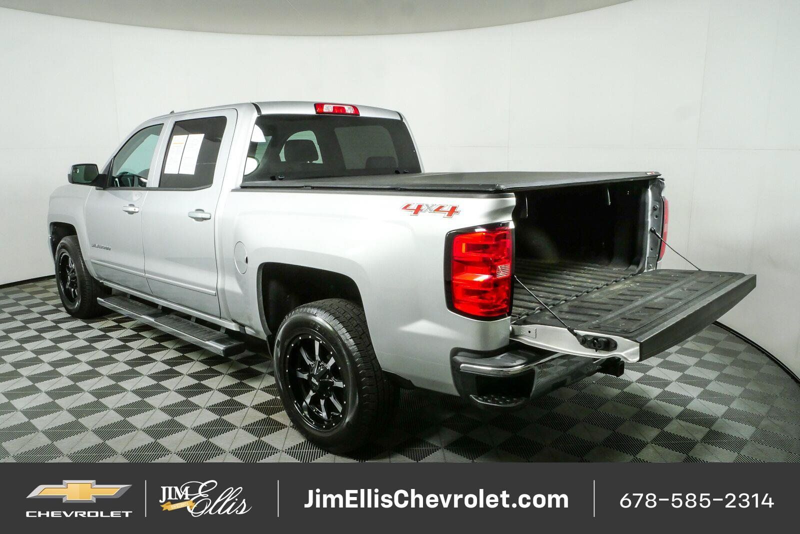 Used 2017 Chevrolet Silverado 1500 LT w/ All Star Edition AWD/4WD image 27