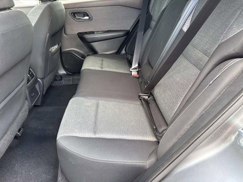 Used 2021 Nissan Rogue SV image 13