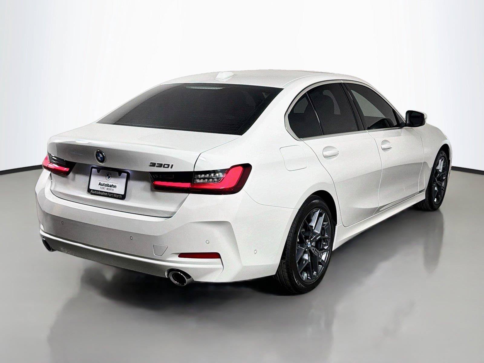 New 2026 BMW 330i Sedan w/ Premium Package RWD image 5