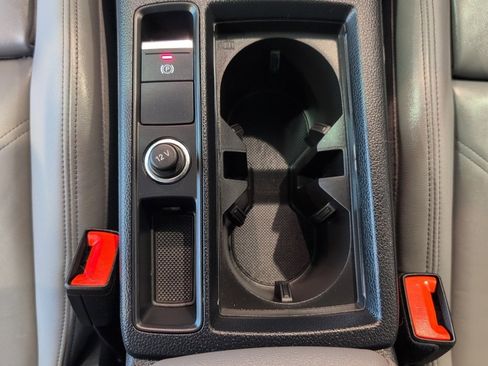 Used 2024 Audi Q3 2.0T Premium Plus w/ Premium Plus Package image 28