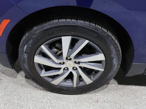 Used 2022 Chevrolet Equinox Premier AWD/4WD image 10