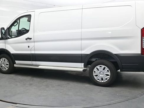 Used 2025 Ford Transit 250 Low Roof w/ Exterior Upgrade Package RWD image 4